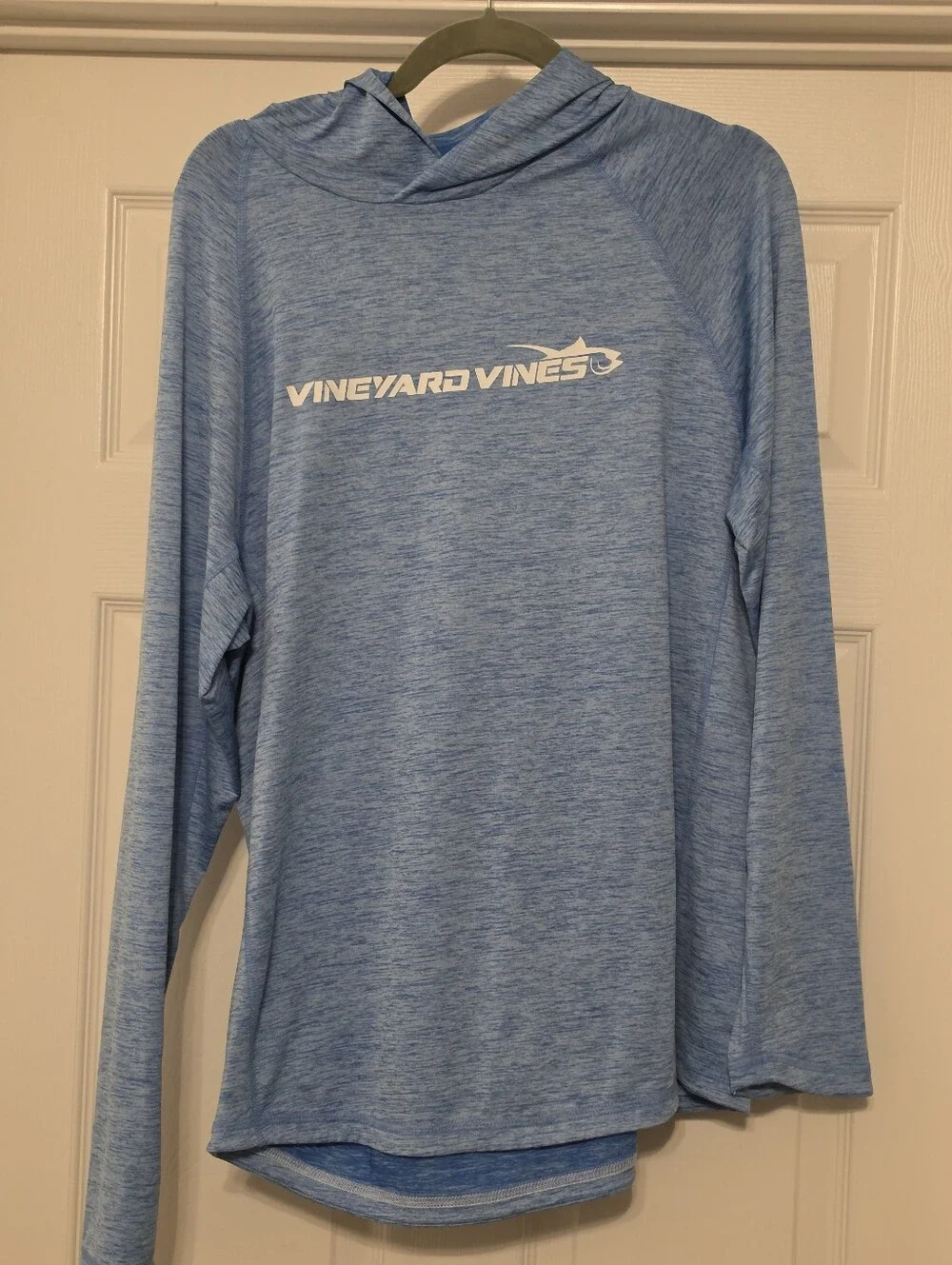 Vineyard Vines Women's Heathered Light Blue Hooded Performance Tee